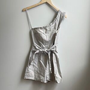 RUBY AND JENNA GREY ONE SHOULDER ROMPER